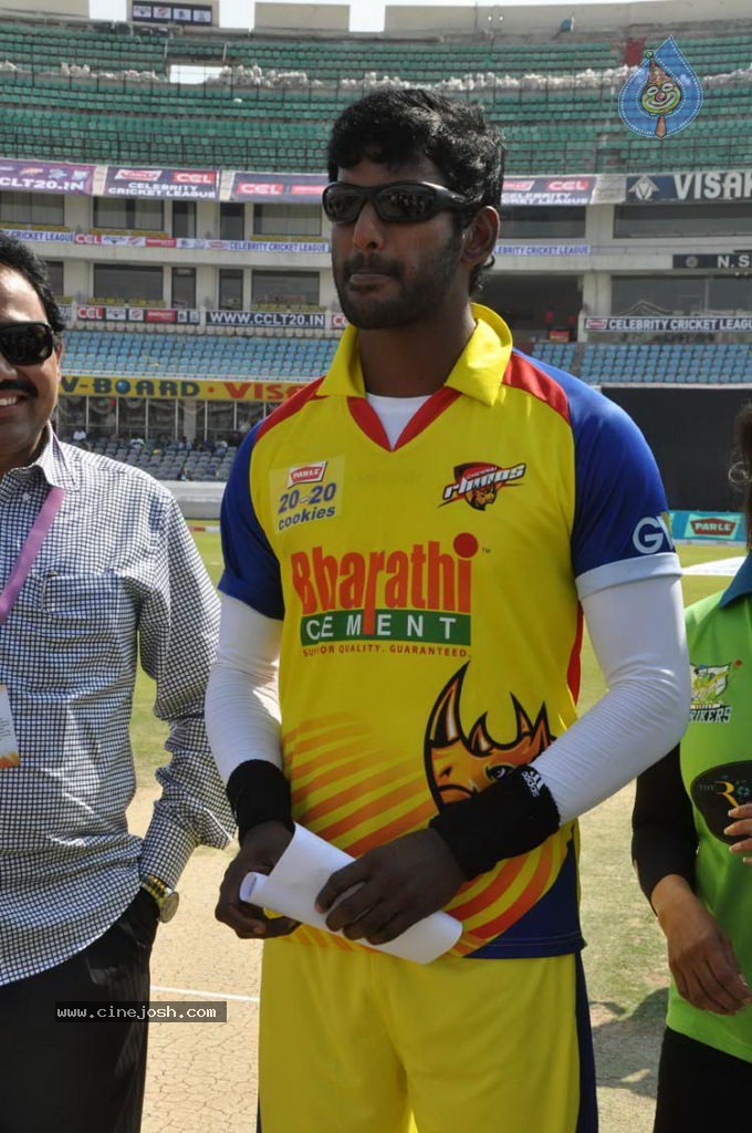 Chennai Rhinos Vs Kerala Strikers Match Photos 02 - 65 / 105 photos
