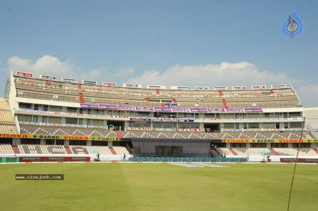 Chennai Rhinos Vs Kerala Strikers Match Photos 02 - 78 / 105 photos