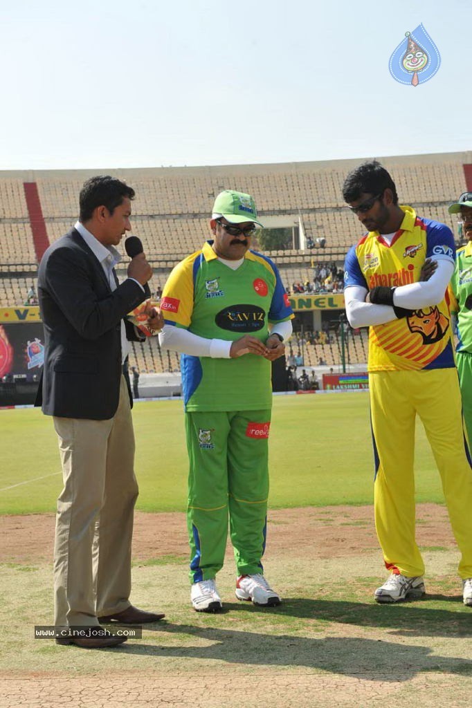 Chennai Rhinos Vs Kerala Strikers Match Photos 02 - 80 / 105 photos