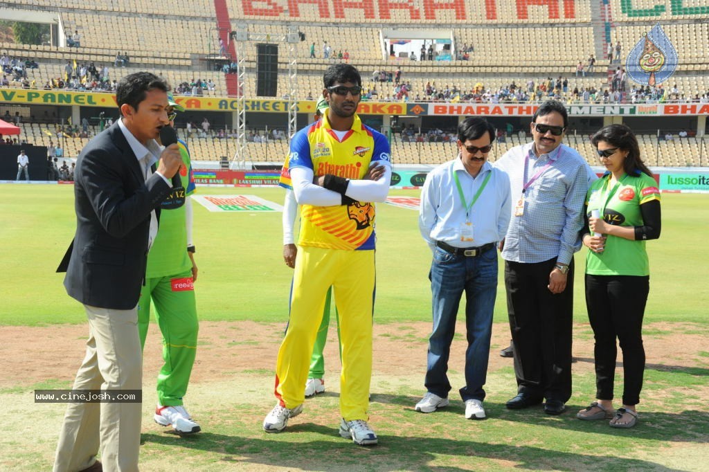 Chennai Rhinos Vs Kerala Strikers Match Photos 02 - 102 / 105 photos
