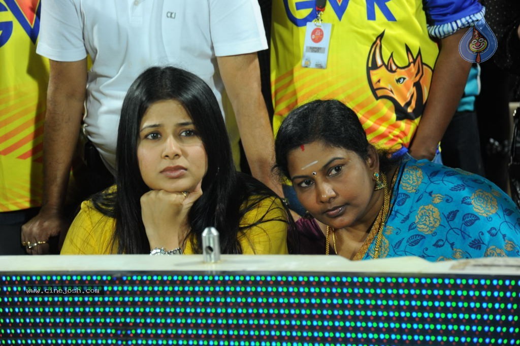Telugu Warriors VS Chennai Rhinos Semi Final Match 01 - 66 / 72 photos