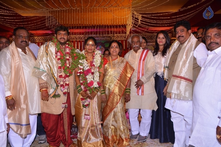 Chinna Srisailam Yadav Daughter Vanaja Wedding Photos - 36 / 83 photos