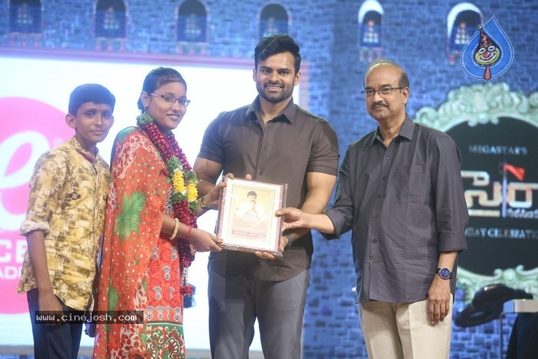 Chiranjeevi 63rd Birthday Celebrations 01 - 35 / 42 photos