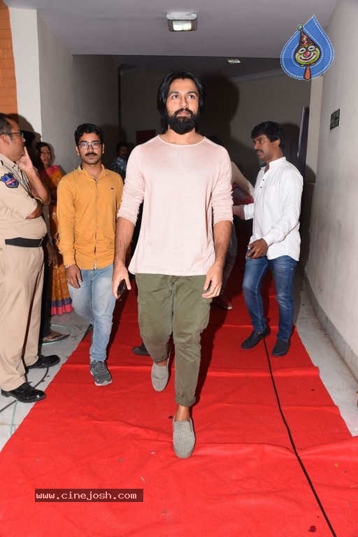 Chiranjeevi 63rd Birthday Celebrations 02 - 11 / 36 photos