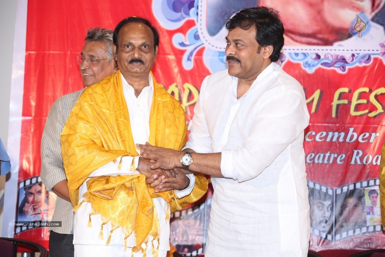 Chiranjeevi at Bapu's Film Festival 2014 - 21 / 304 photos