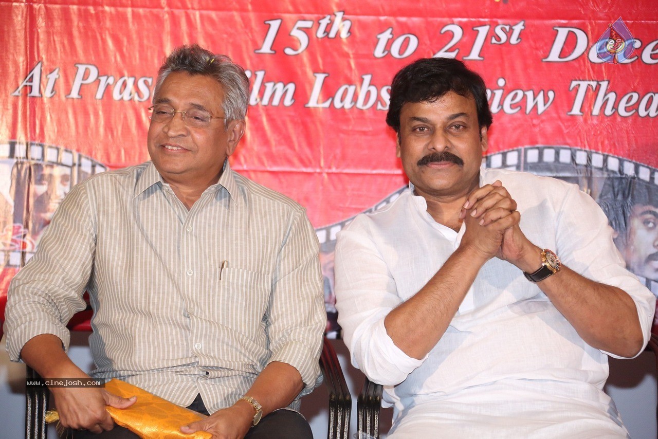 Chiranjeevi at Bapu's Film Festival 2014 - 191 / 304 photos