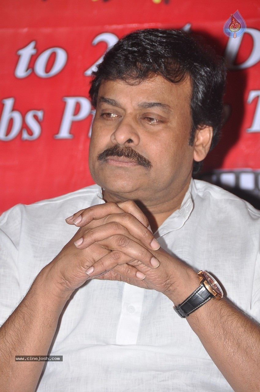 Chiranjeevi at Bapu's Film Festival 2014 - 237 / 304 photos