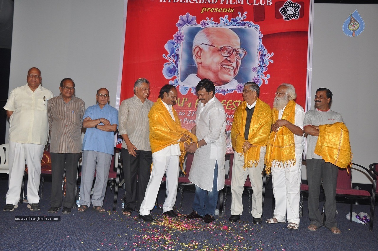 Chiranjeevi at Bapu's Film Festival 2014 - 241 / 304 photos