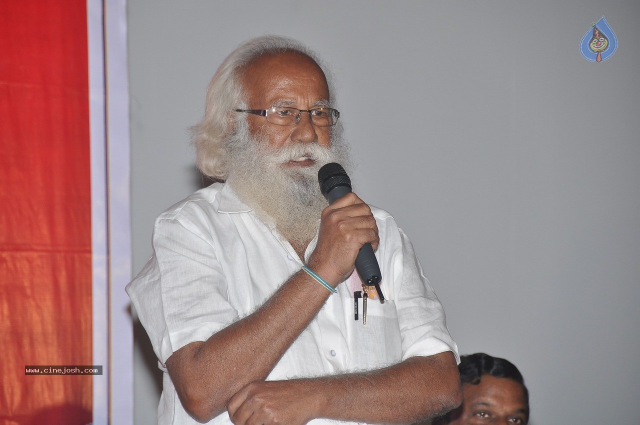 Chiranjeevi at Bapu's Film Festival 2014 - 281 / 304 photos