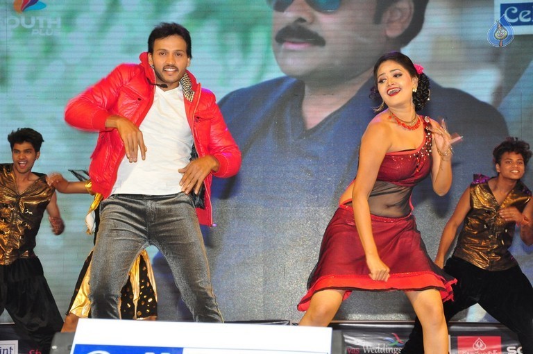 Chiranjeevi Birthday 2016 Celebrations 2 - 21 / 34 photos