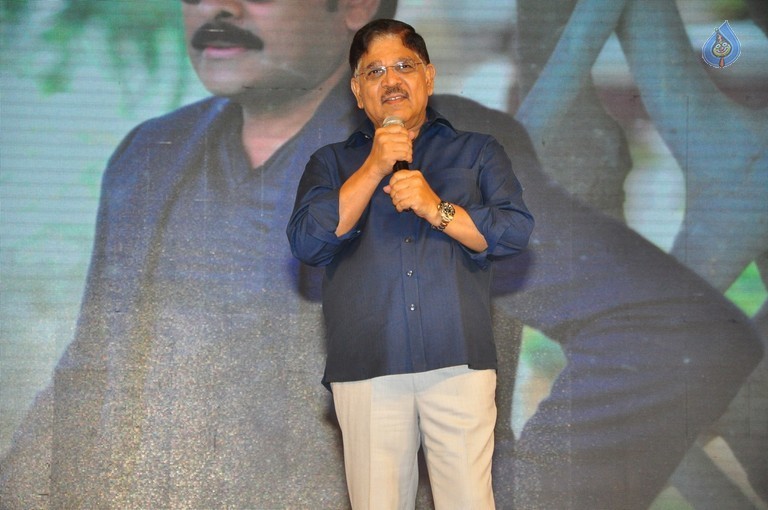 Chiranjeevi Birthday 2016 Celebrations 3 - 29 / 42 photos