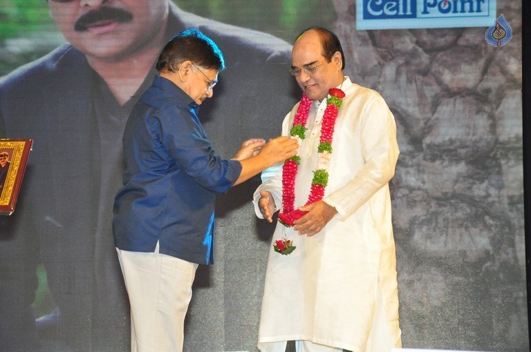 Chiranjeevi Birthday 2016 Celebrations 3 - 30 / 42 photos