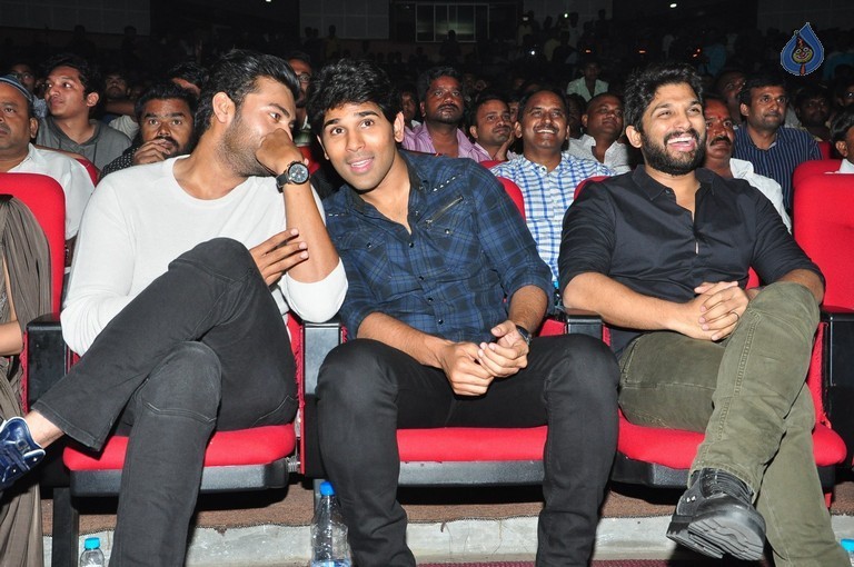 Chiranjeevi Birthday 2016 Celebrations 5 - 7 / 62 photos