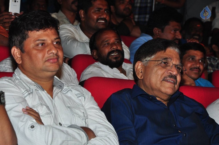 Chiranjeevi Birthday 2016 Celebrations 5 - 15 / 62 photos