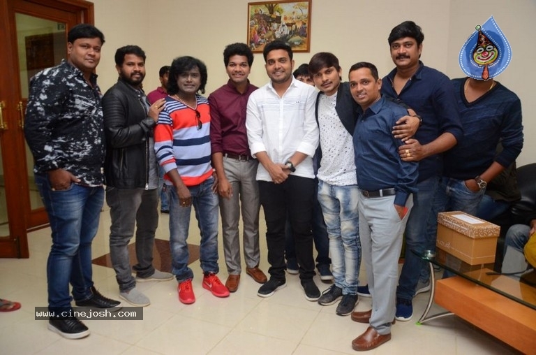 Chiranjeevi Birthday Celebrations at Shilpakala Vedika 01 - 1 / 28 photos