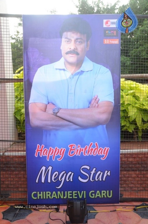 Chiranjeevi Birthday Celebrations at Shilpakala Vedika 01 - 5 / 28 photos