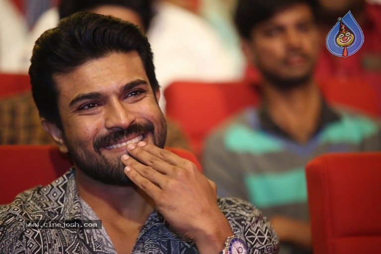 Chiranjeevi Birthday Celebrations at Shilpakala Vedika 02 - 27 / 54 photos