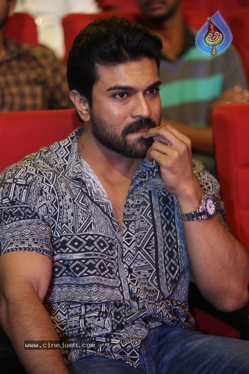 Chiranjeevi Birthday Celebrations at Shilpakala Vedika 02 - 34 / 54 photos