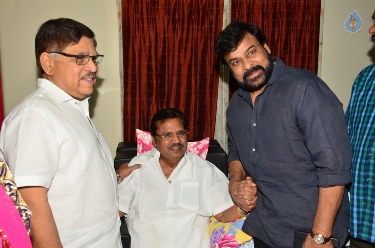 Chiranjeevi, Mohan Babu and Allu Aravind Meets Dasari Narayana Rao - 25 / 73 photos