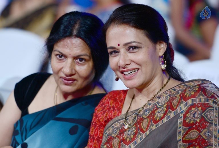 Cine MAA Awards 2015 Photos 1 - 35 / 86 photos