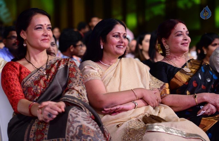 Cine MAA Awards 2015 Photos 1 - 52 / 86 photos