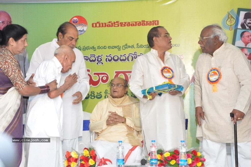 Cinema Ga Cinema Book Launch - 13 / 105 photos