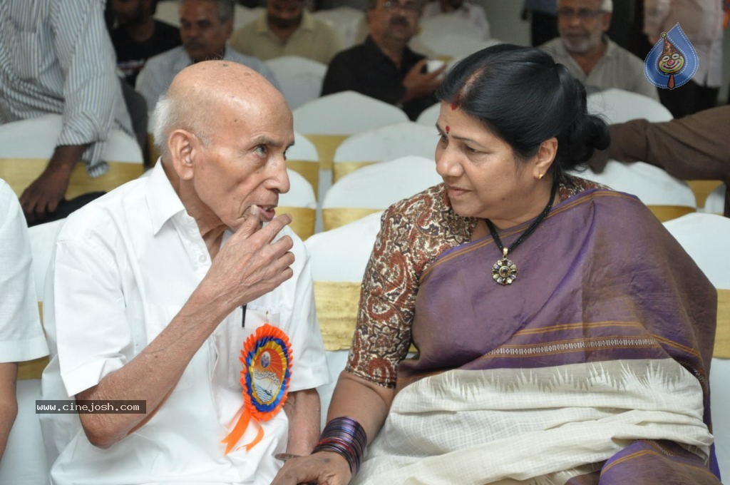 Cinema Ga Cinema Book Launch - 34 / 105 photos