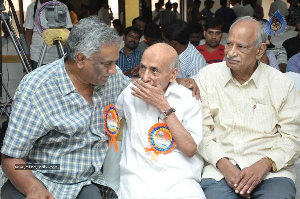 Cinema Ga Cinema Book Launch - 59 / 105 photos