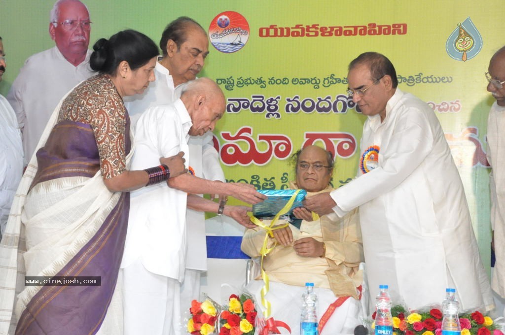 Cinema Ga Cinema Book Launch - 60 / 105 photos