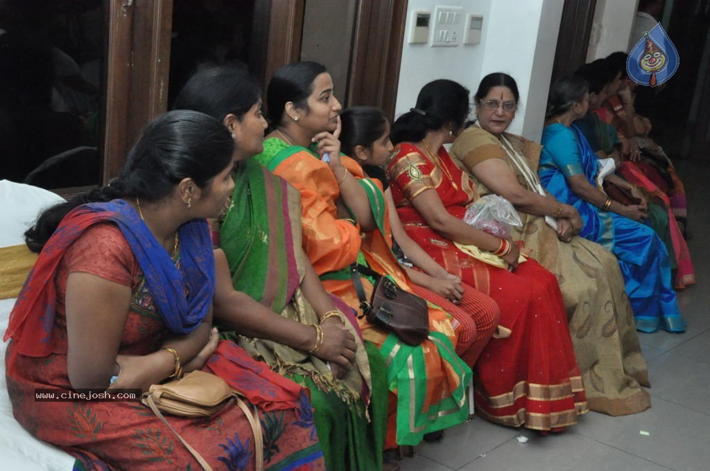 Cinema Ga Cinema Book Launch - 78 / 105 photos