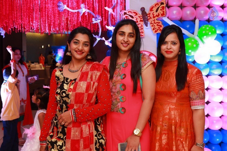 Cradle Ceremony of Yuvan and 5th Birthday Celebrations of Aarnavi - 30 / 84 photos