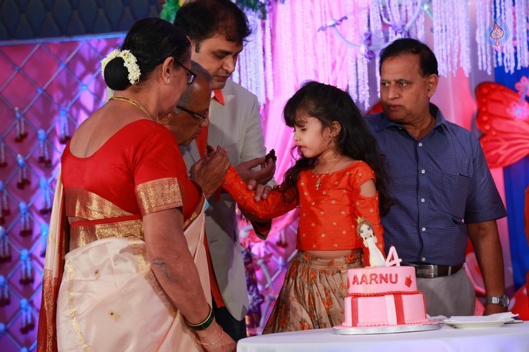 Cradle Ceremony of Yuvan and 5th Birthday Celebrations of Aarnavi - 42 / 84 photos