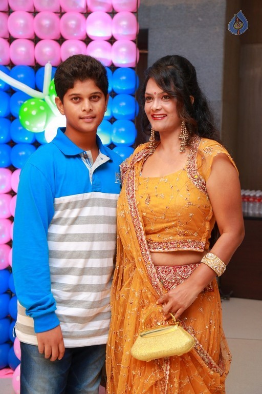 Cradle Ceremony of Yuvan and 5th Birthday Celebrations of Aarnavi - 79 / 84 photos