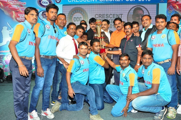Crescent Cricket Cup 2015 Curtain Raiser Event - 13 / 49 photos