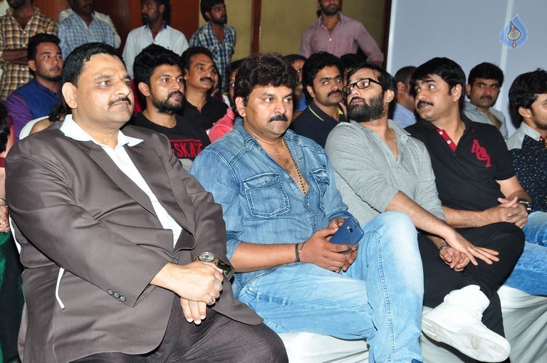 Crescent Cricket Cup 2015 Curtain Raiser Event - 28 / 49 photos