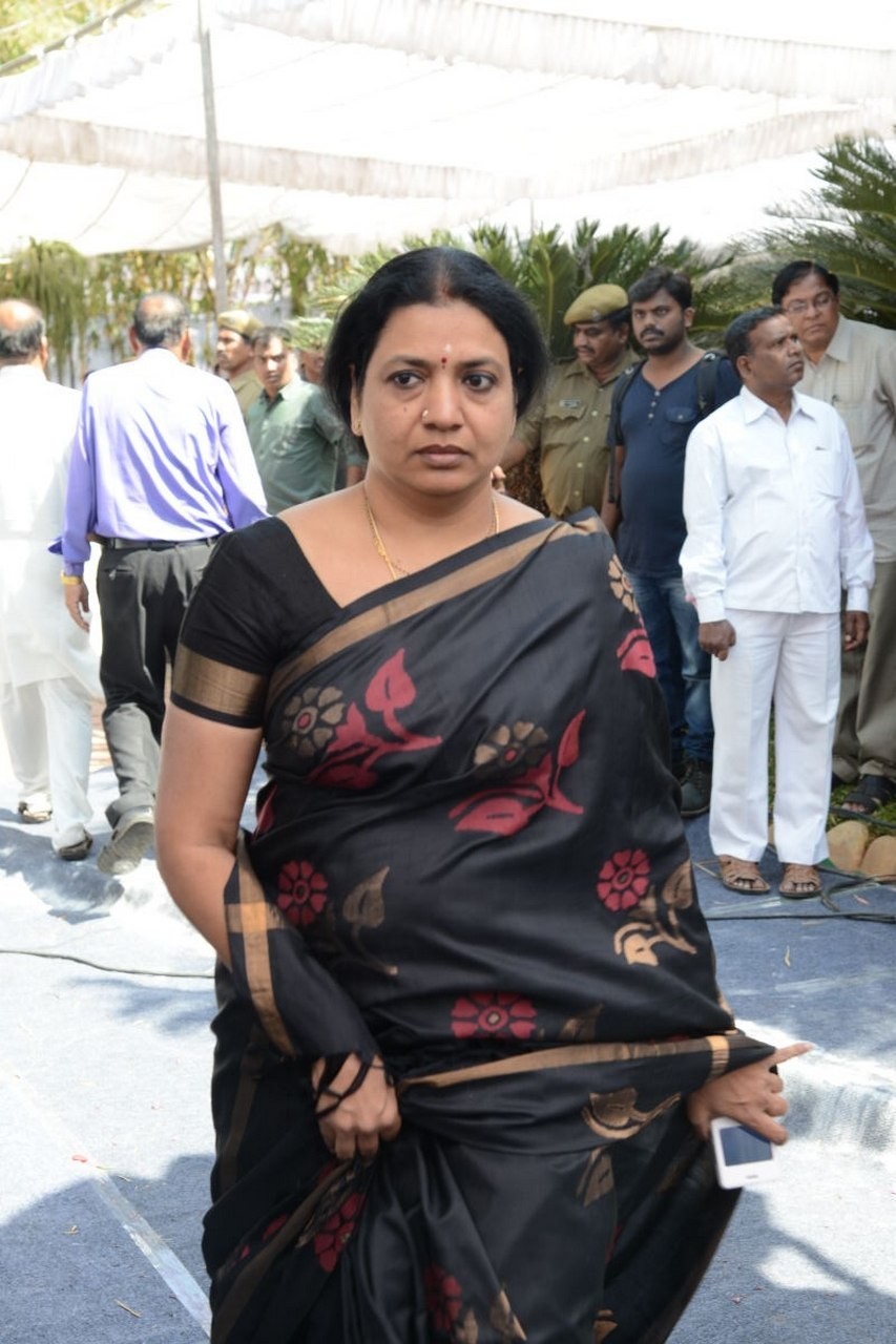 D Ramanaidu Anthima Yatra 01 - 63 / 171 photos