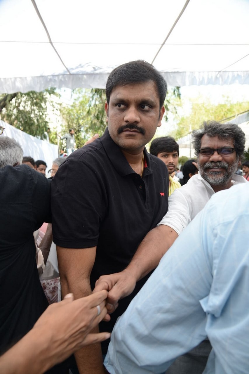 D Ramanaidu Anthima Yatra 01 - 103 / 171 photos