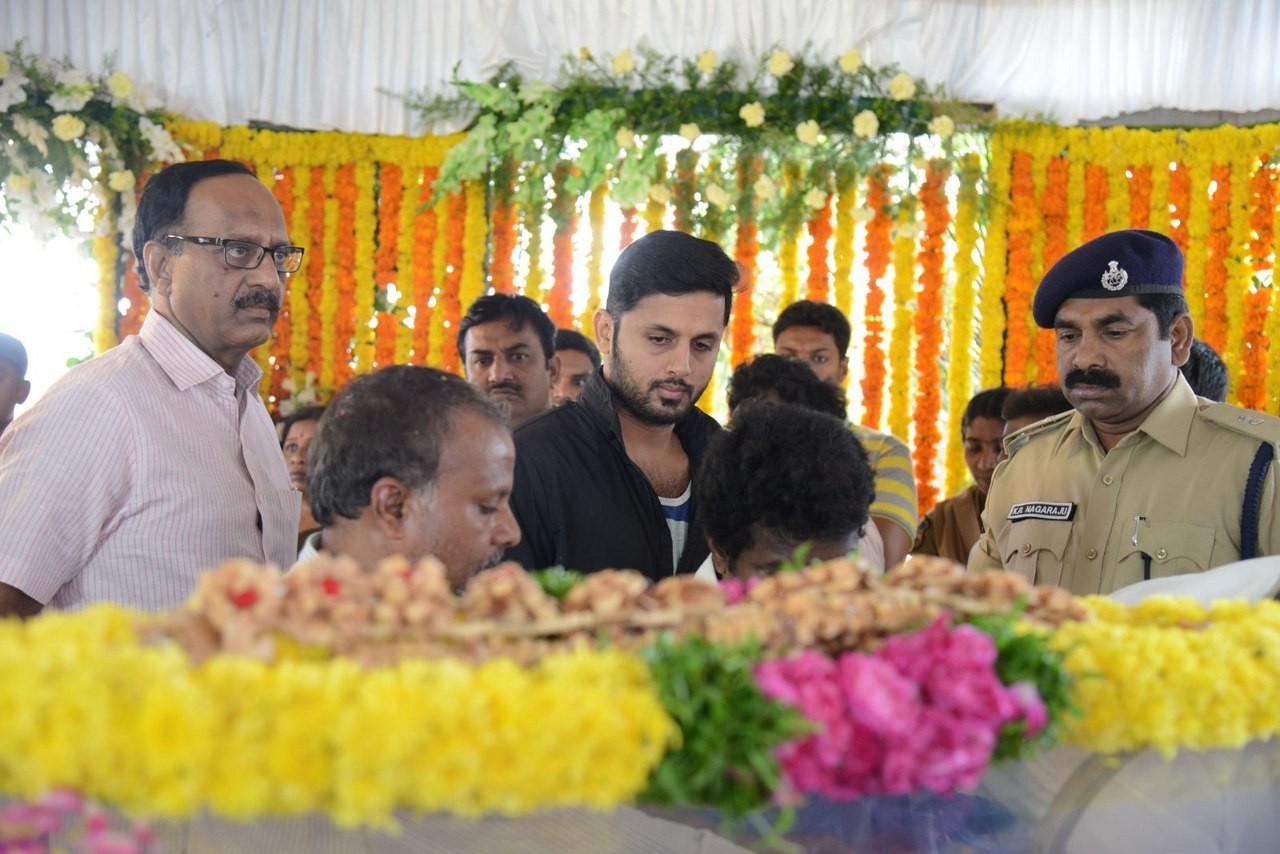 D Ramanaidu Anthima Yatra 01 - 162 / 171 photos