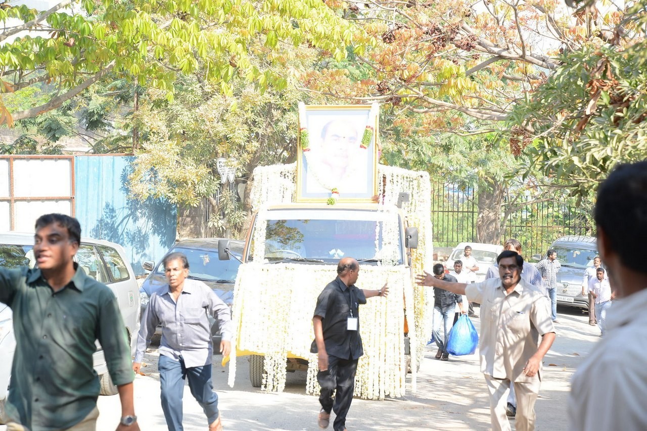 D Ramanaidu Anthima Yatra 02 - 77 / 171 photos