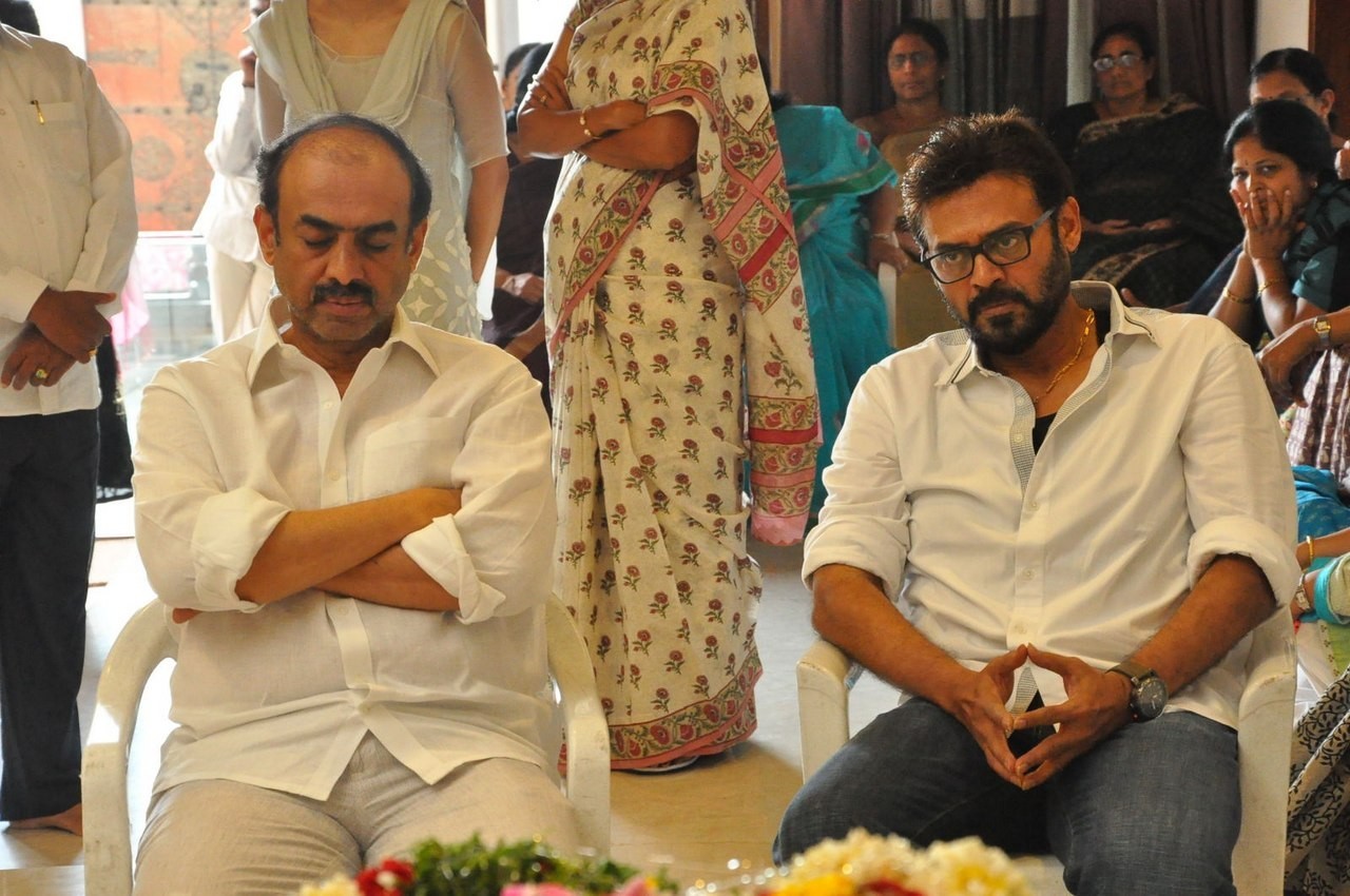 D Ramanaidu Anthima Yatra 02 - 87 / 171 photos