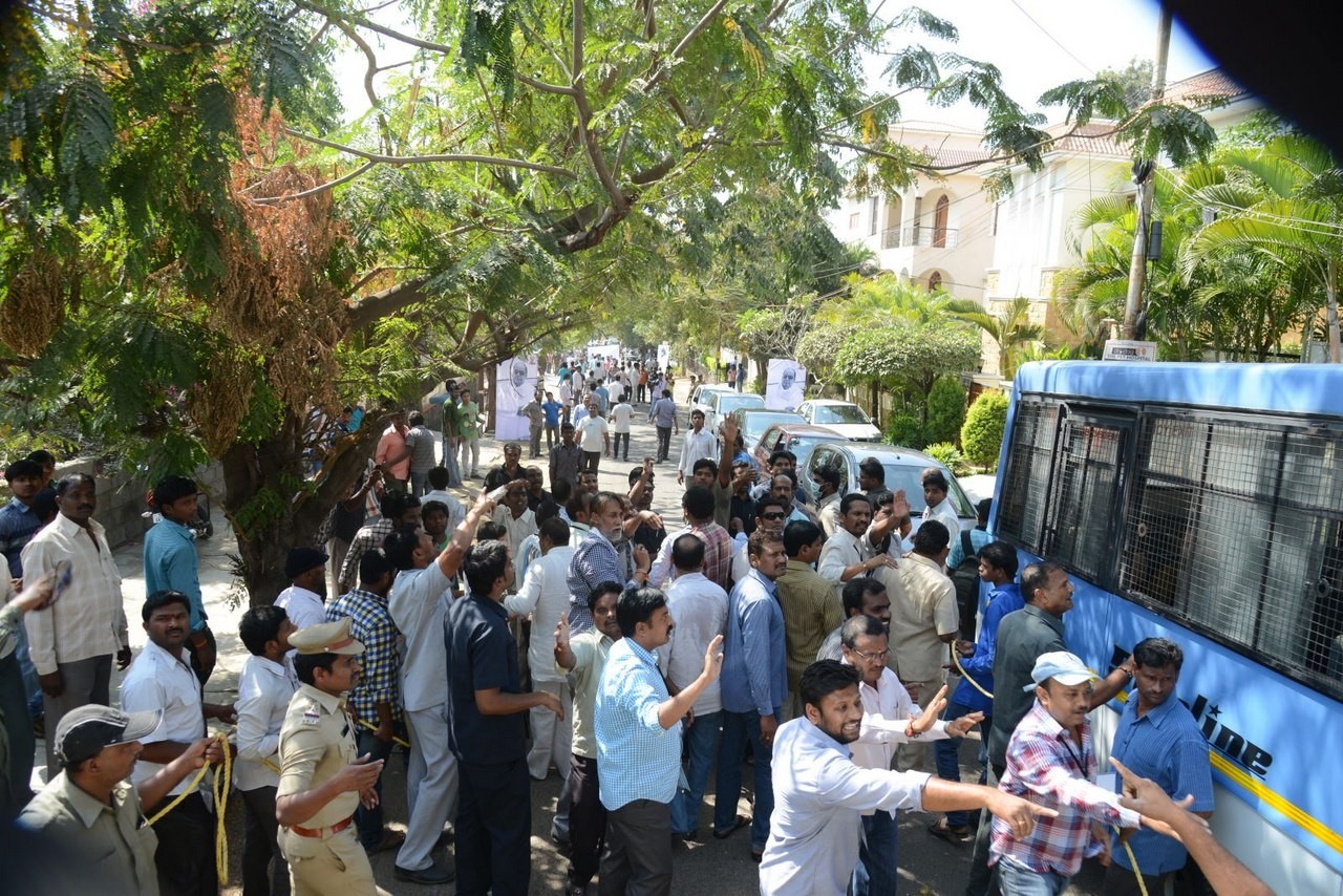 D Ramanaidu Anthima Yatra 02 - 98 / 171 photos