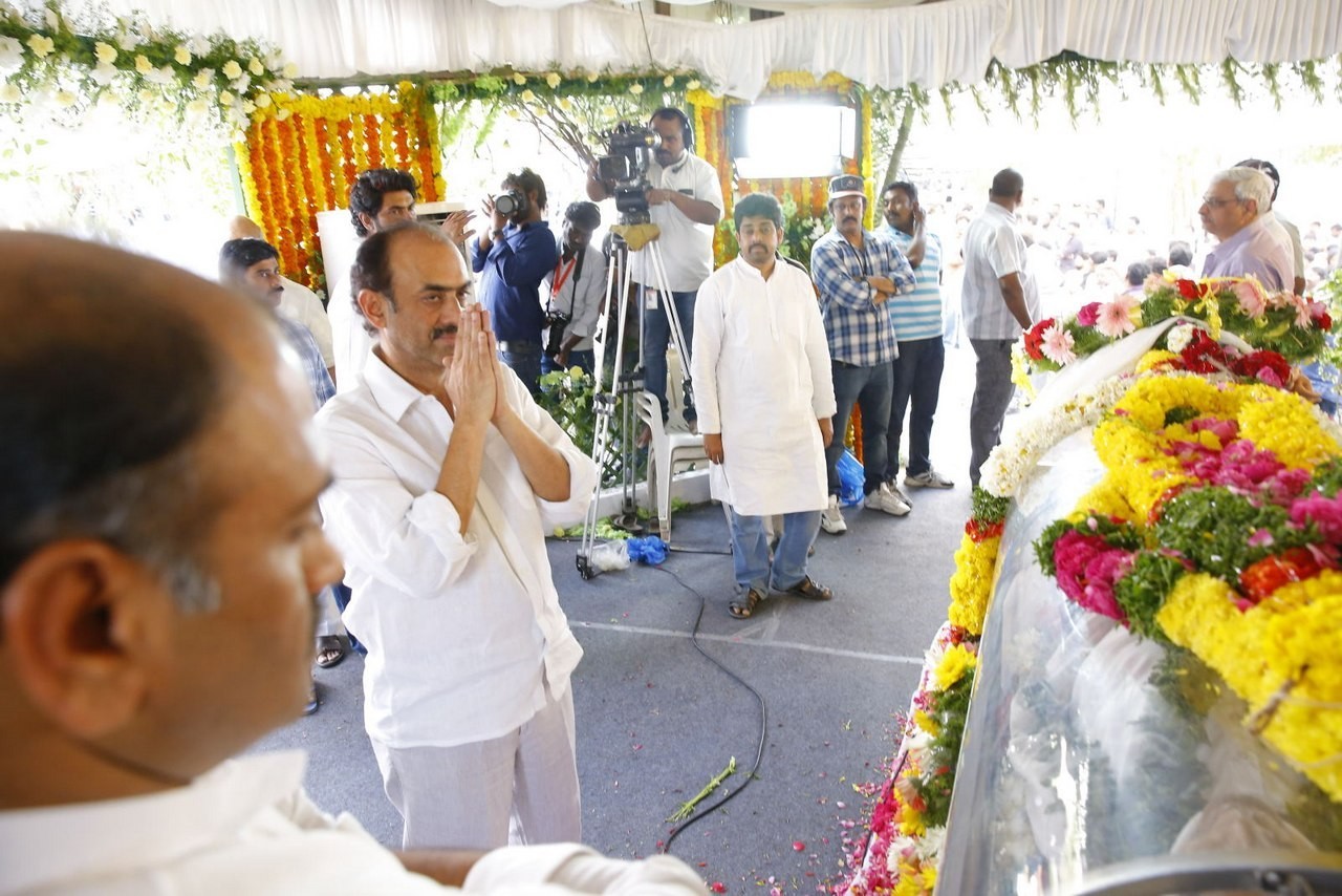 D Ramanaidu Anthima Yatra 03 - 24 / 282 photos