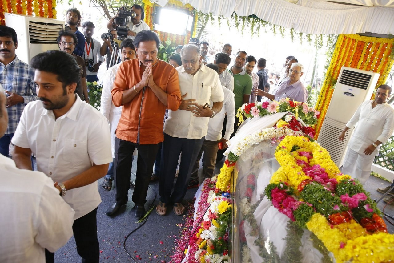 D Ramanaidu Anthima Yatra 03 - 41 / 282 photos