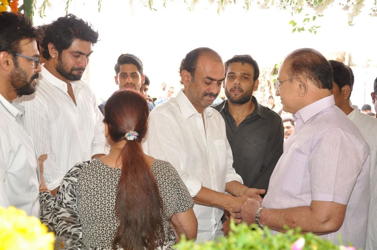 D Ramanaidu Anthima Yatra 03 - 44 / 282 photos