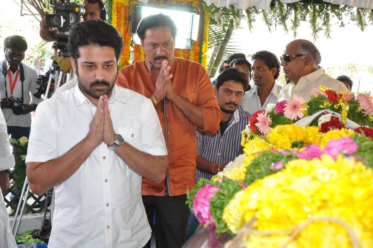 D Ramanaidu Anthima Yatra 03 - 77 / 282 photos