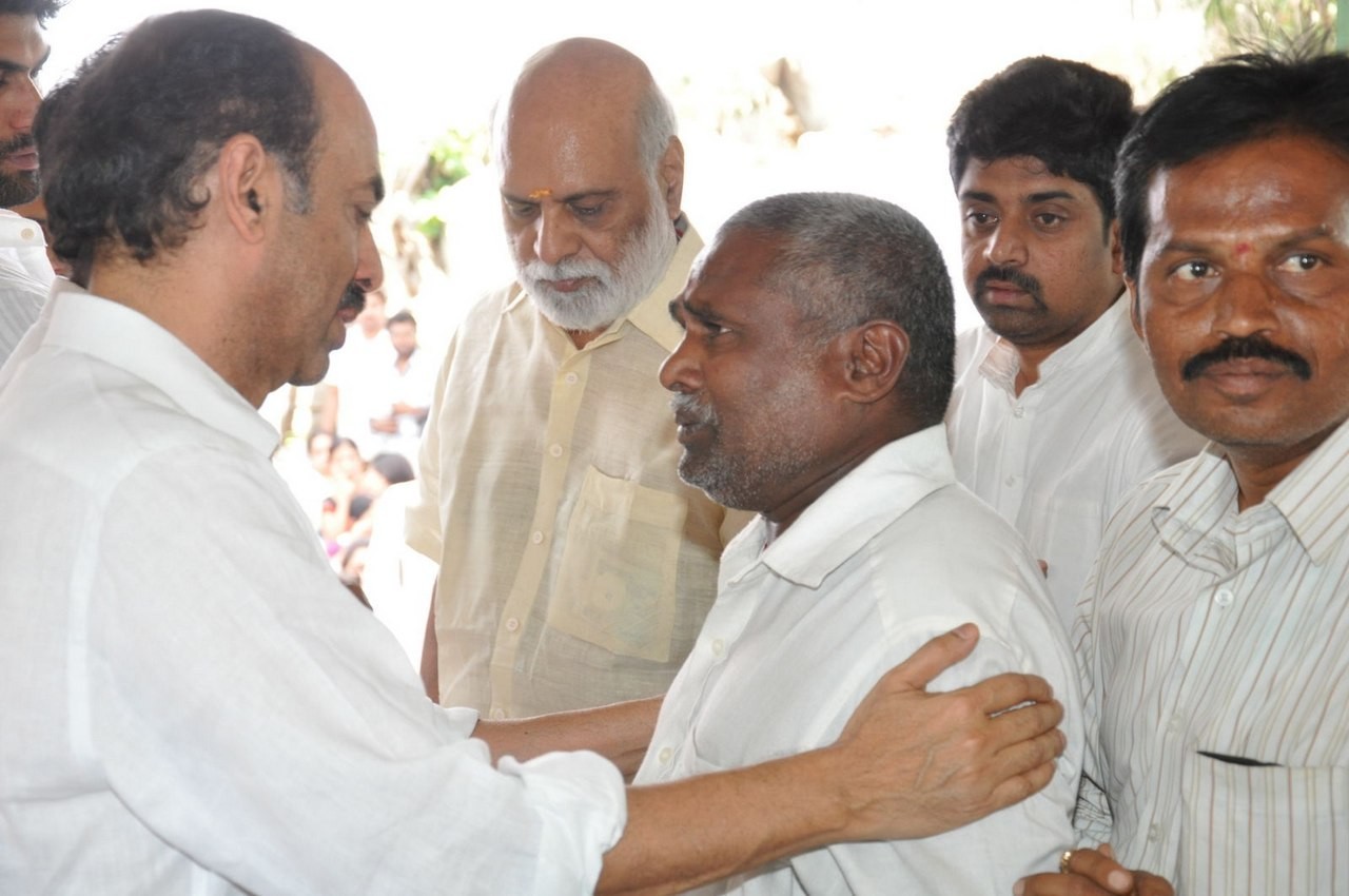 D Ramanaidu Anthima Yatra 03 - 94 / 282 photos