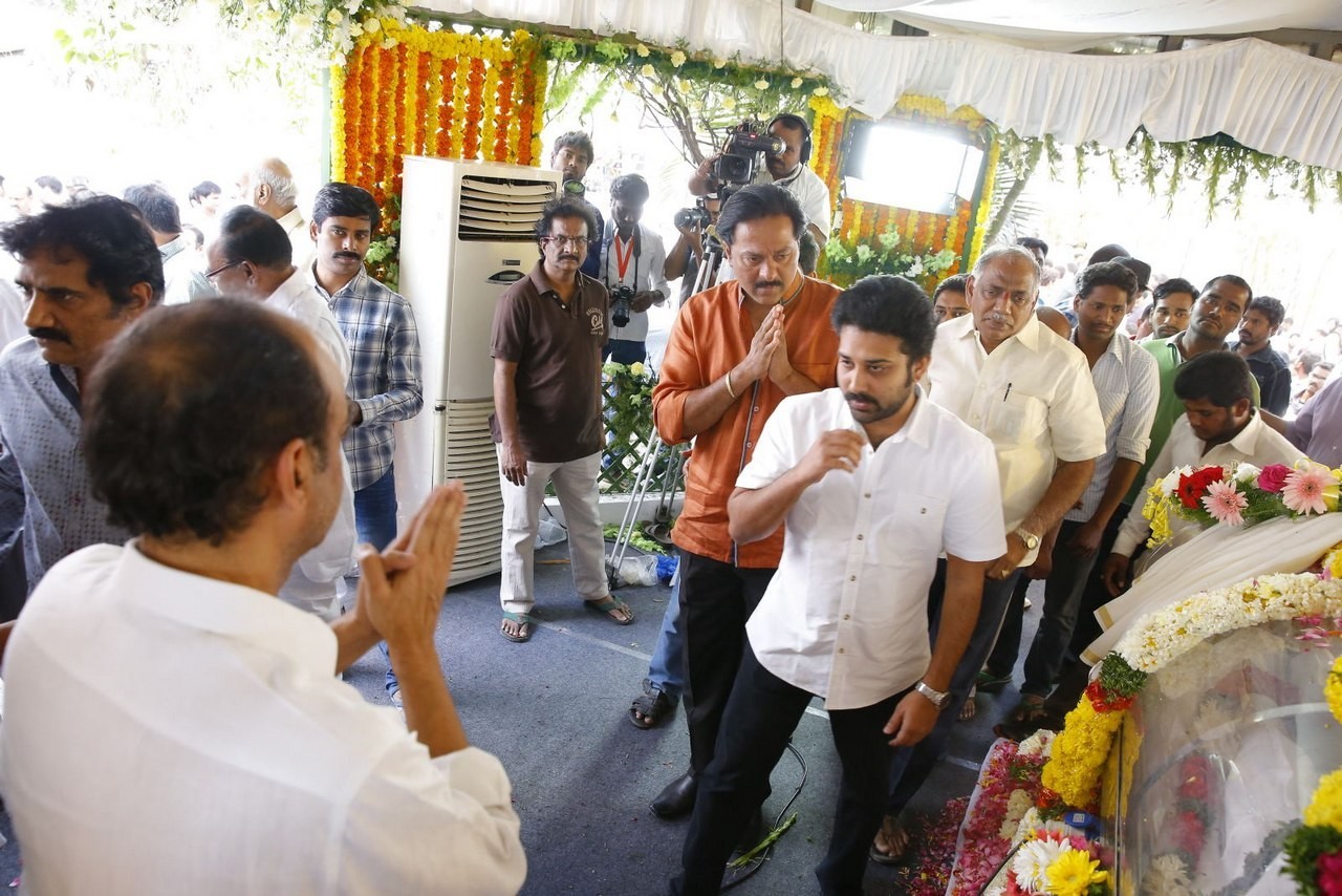 D Ramanaidu Anthima Yatra 03 - 112 / 282 photos