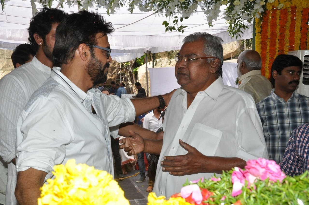 D Ramanaidu Anthima Yatra 03 - 133 / 282 photos