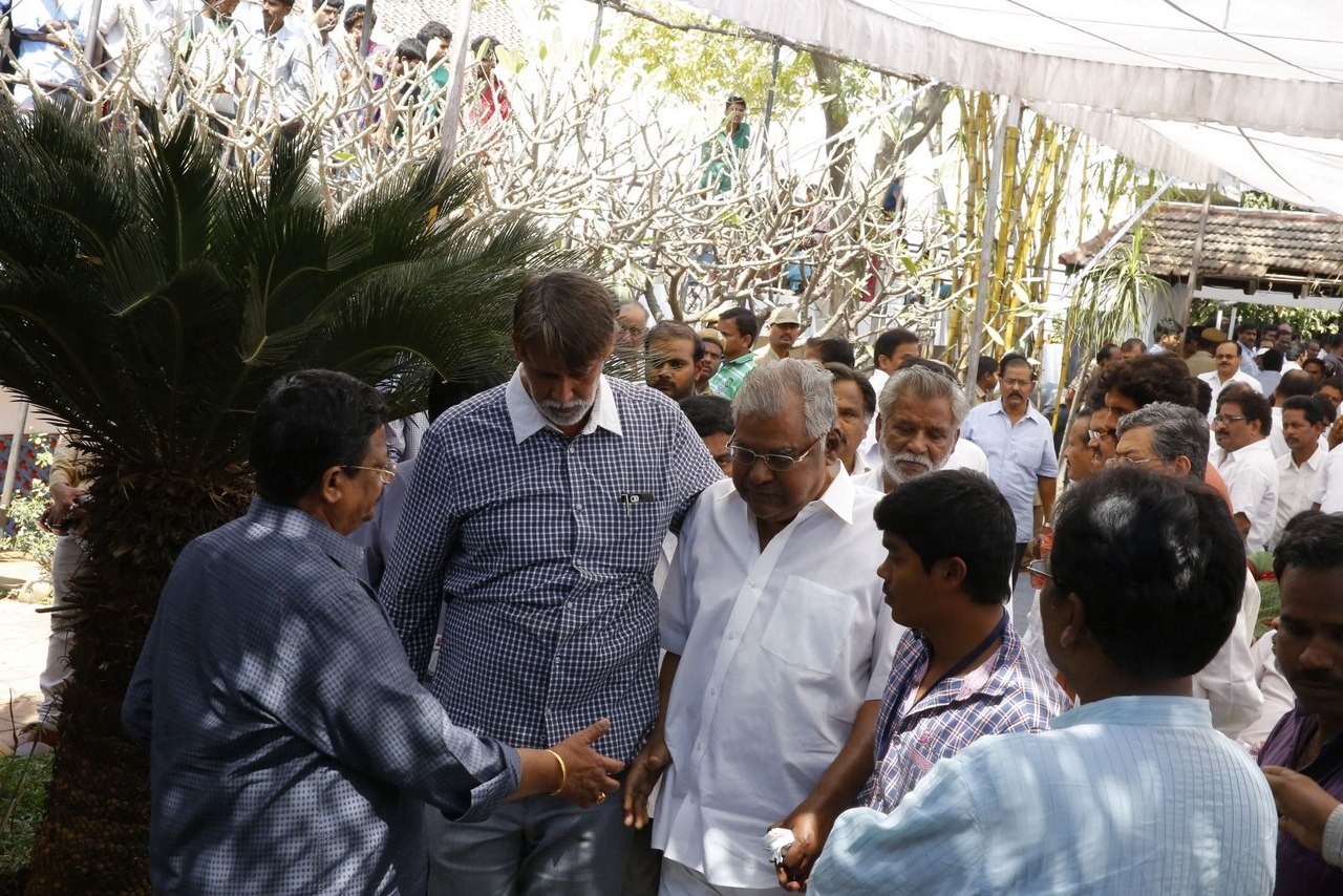 D Ramanaidu Anthima Yatra 03 - 170 / 282 photos