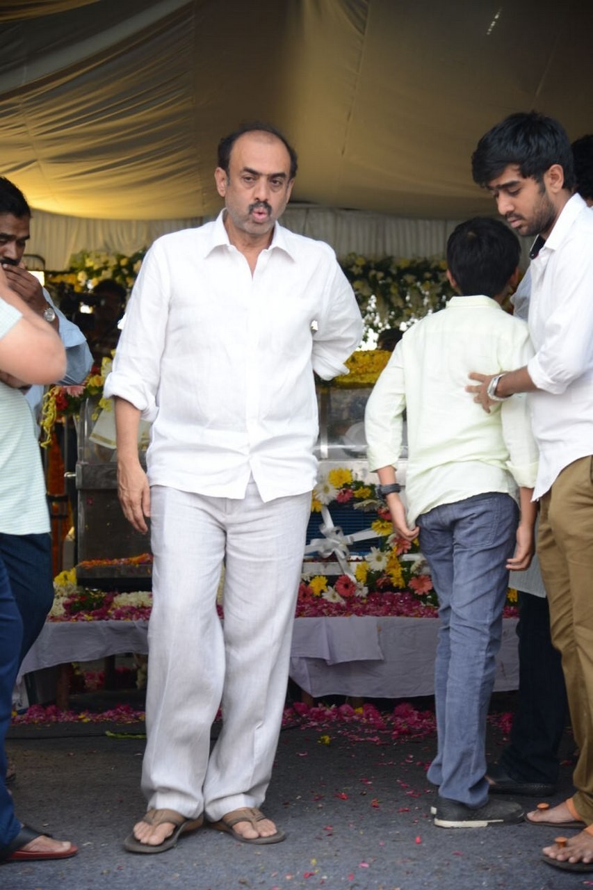 D Ramanaidu Anthima Yatra 03 - 213 / 282 photos